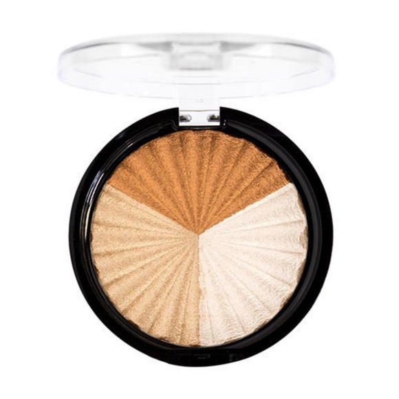 Host Pick! Ofra Nikkie Tutorials Bronzer - Picture 2 of 5